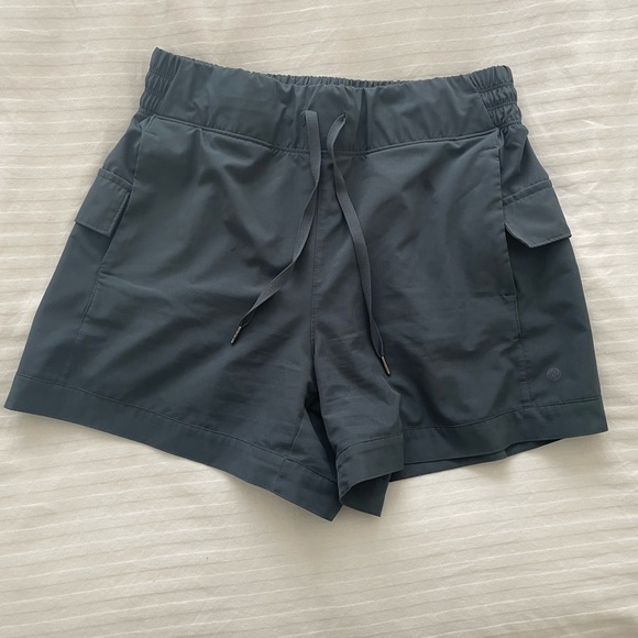 Apana Women’s Workout Shorts Sz M - Picture 1 of 6